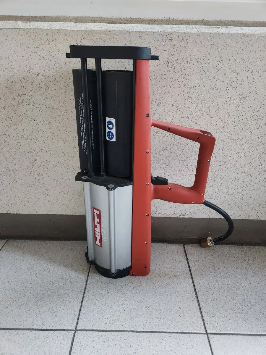 HILTI 힐티 8000 D 케미컬 앵커 접착제 디스펜서 힐티 글루건